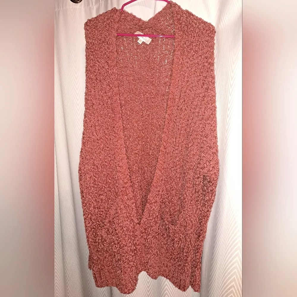Cardigan - Picture 1 of 1